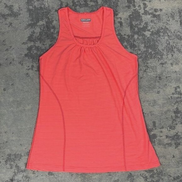 Lot of 10 Bulk Athletic Leggings Shorts Sports Bra Tank Tops Pullover Sz M - Picture 7 of 11